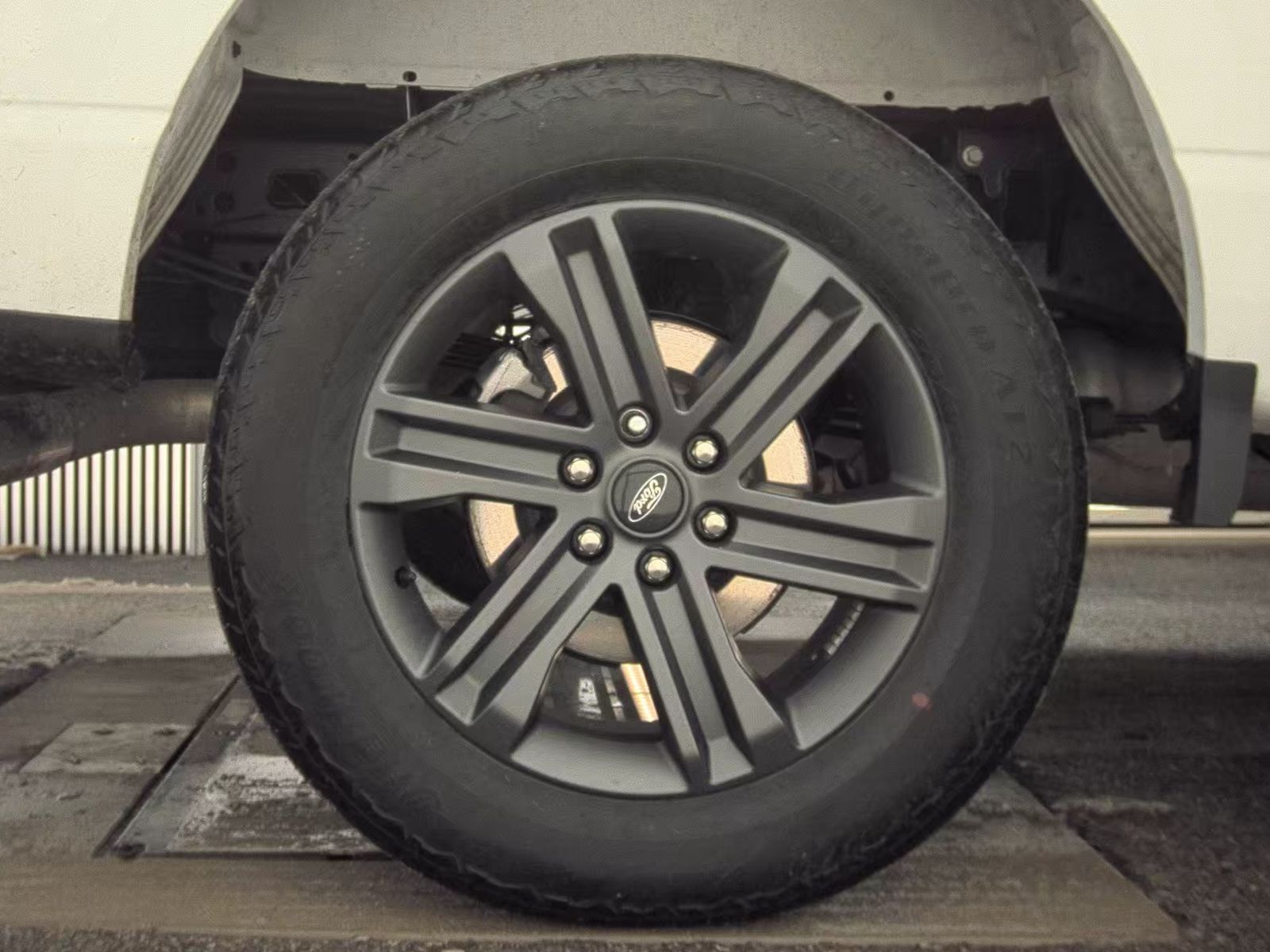 2023 Ford F-150 Hybrid XLT AWD