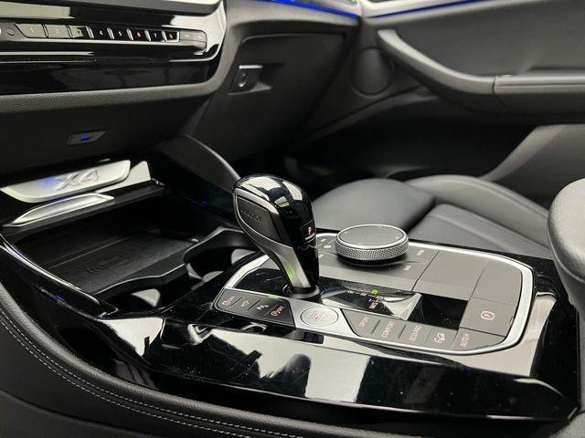 2024 BMW X4 xDrive30i AWD