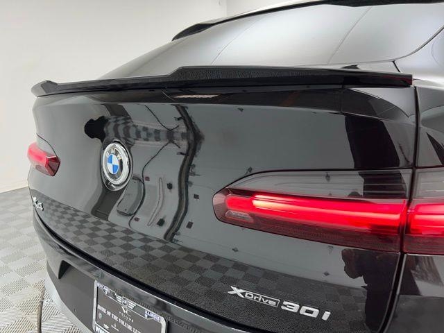 2024 BMW X4 xDrive30i AWD