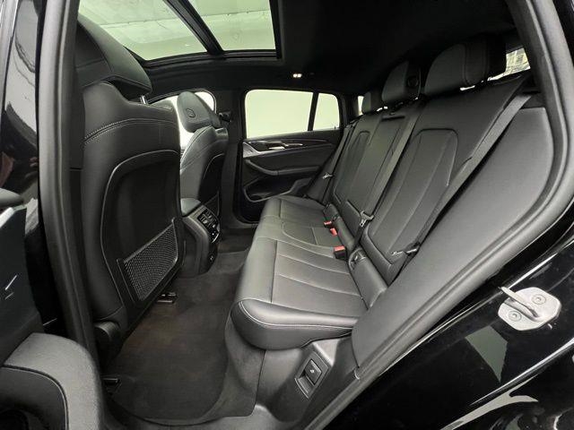 2024 BMW X4 xDrive30i AWD