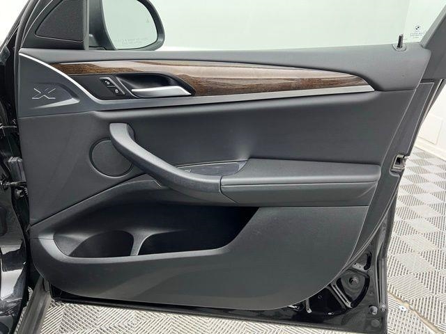 2024 BMW X4 xDrive30i AWD