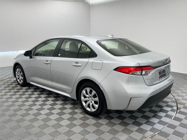 2025 Toyota Corolla Hybrid LE FWD