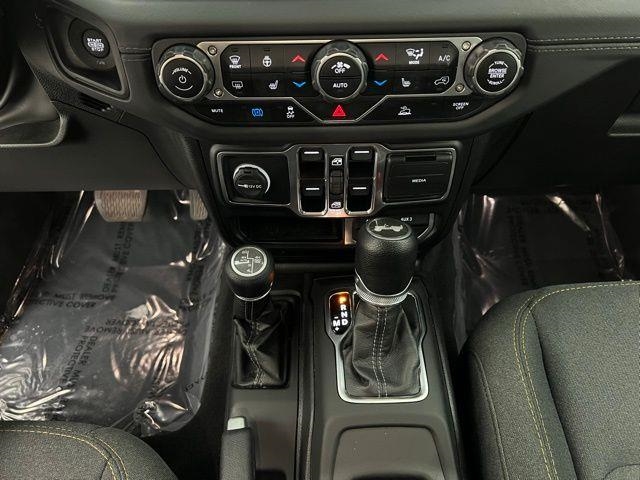 2024 Jeep Wrangler 4xe Sahara AWD