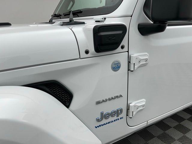2024 Jeep Wrangler 4xe Sahara AWD