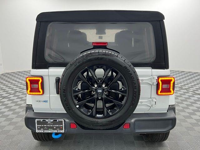 2024 Jeep Wrangler 4xe Sahara AWD