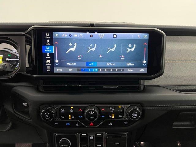 2024 Jeep Wrangler 4xe Sahara AWD