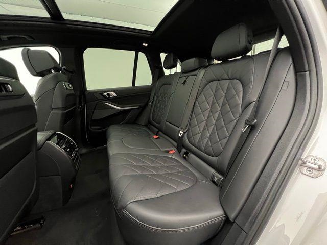 2024 BMW X5 xDrive40i AWD