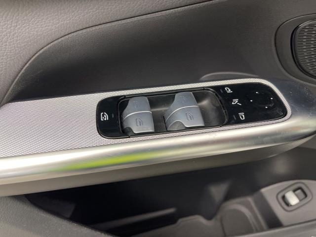 2024 Mercedes-Benz GLC GLC 300 AWD