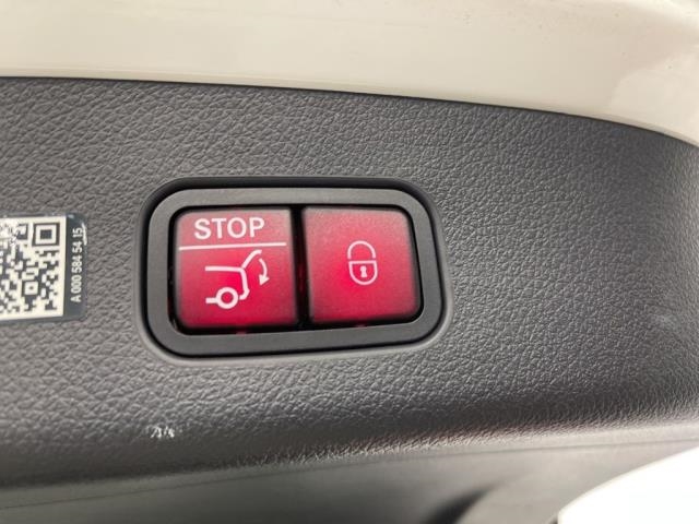 2024 Mercedes-Benz GLC GLC 300 AWD