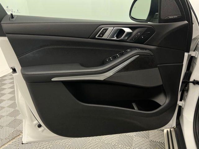 2024 BMW X5 xDrive40i AWD