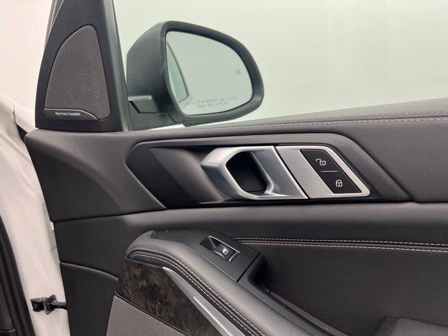 2024 BMW X5 xDrive40i AWD