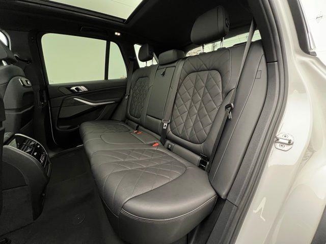 2024 BMW X5 xDrive40i AWD