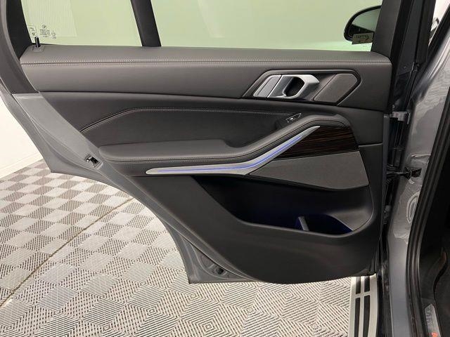 2024 BMW X5 xDrive40i AWD