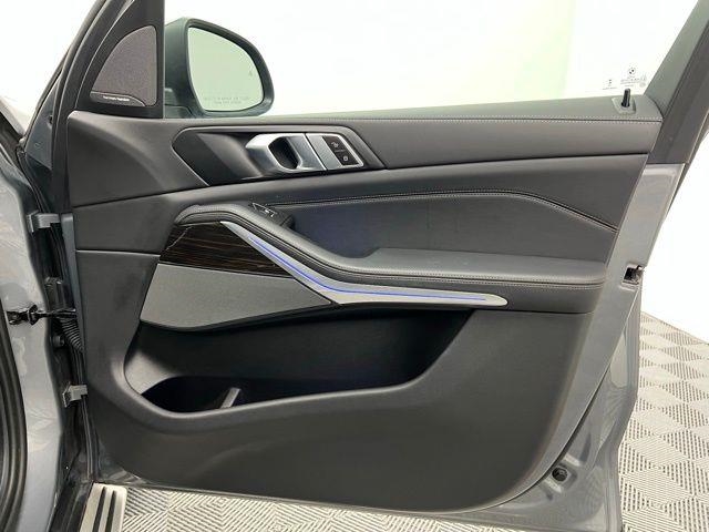 2024 BMW X5 xDrive40i AWD