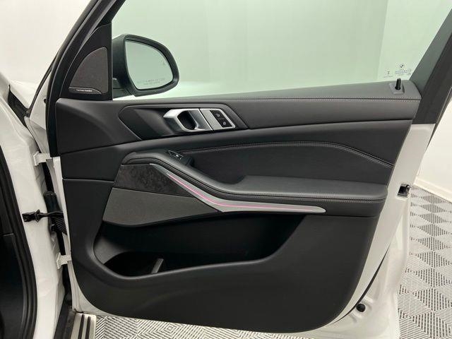 2024 BMW X5 xDrive40i AWD