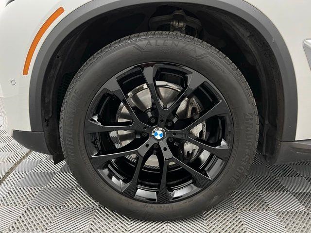 2024 BMW X5 xDrive40i AWD