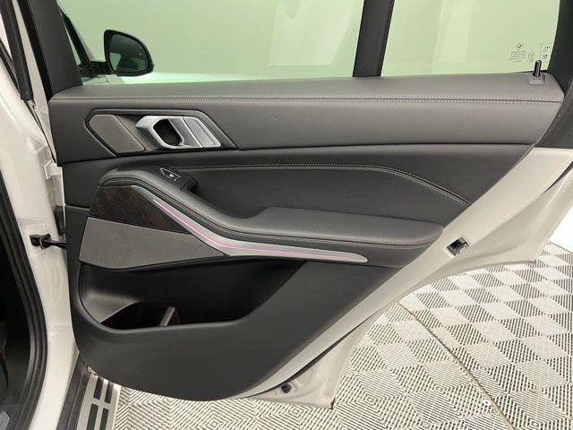 2024 BMW X5 xDrive40i AWD