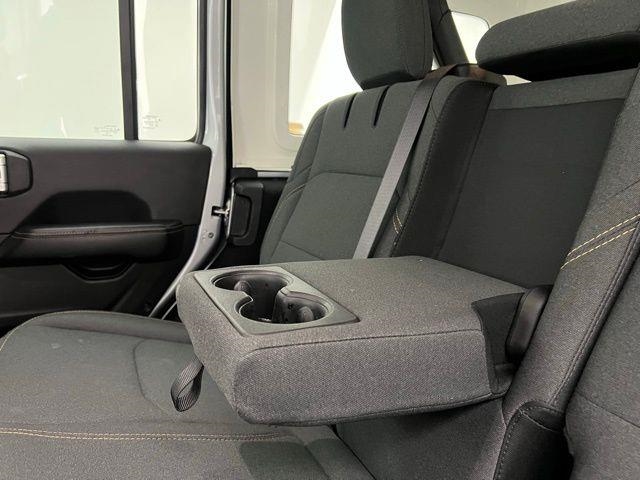 2024 Jeep Wrangler 4xe Sahara AWD