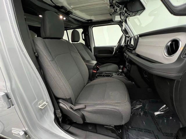 2024 Jeep Wrangler 4xe Sahara AWD