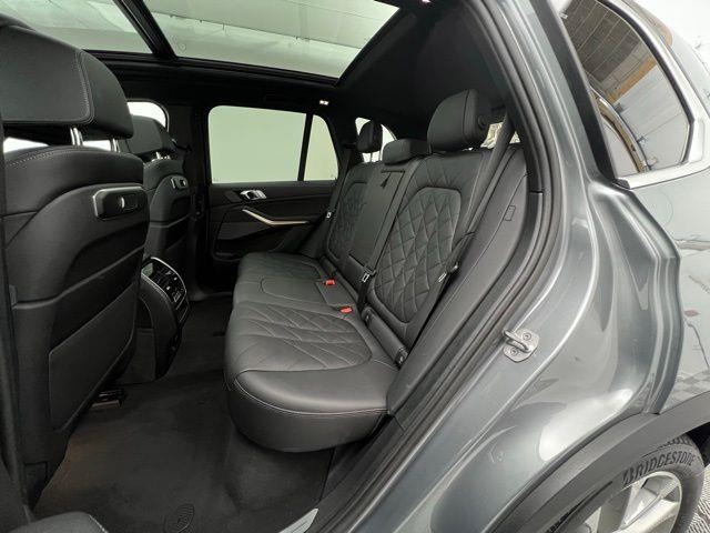 2024 BMW X5 xDrive40i AWD