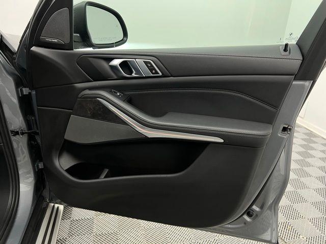 2024 BMW X5 xDrive40i AWD