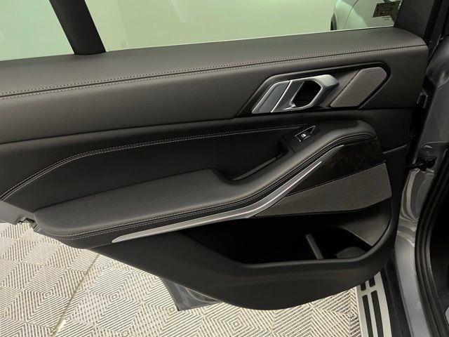 2024 BMW X5 xDrive40i AWD