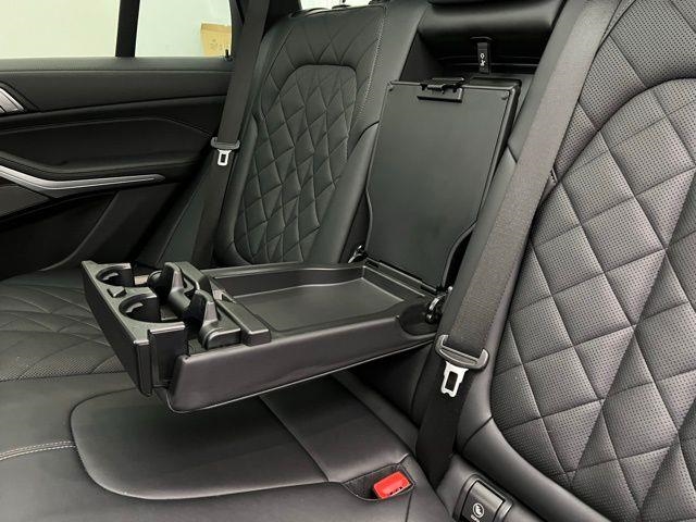 2024 BMW X5 xDrive40i AWD