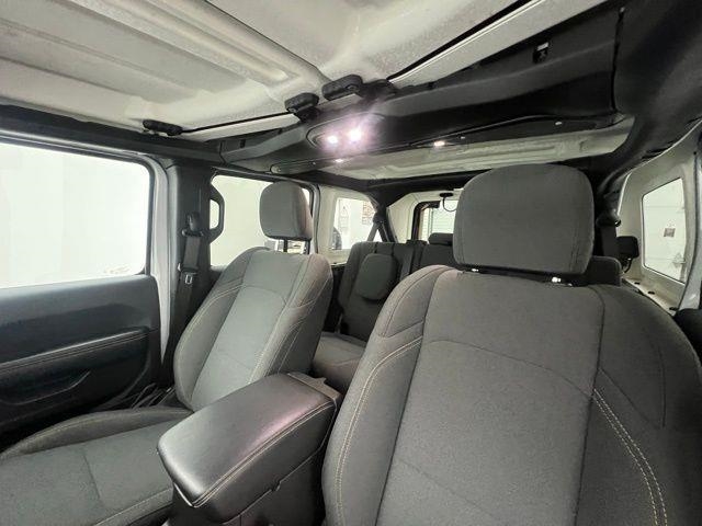 2024 Jeep Wrangler 4xe Sahara AWD