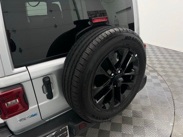 2024 Jeep Wrangler 4xe Sahara AWD