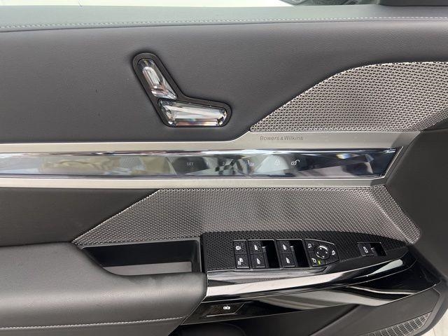 2025 BMW 7 Series 740i xDrive AWD