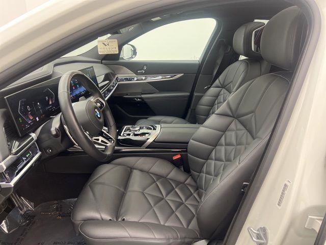 2025 BMW 7 Series 740i xDrive AWD