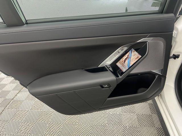 2025 BMW 7 Series 740i xDrive AWD