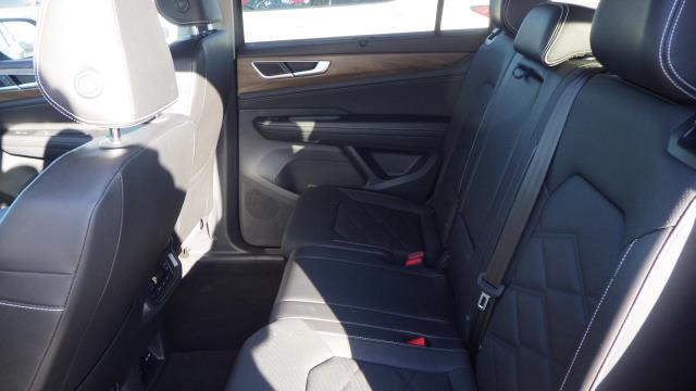 2025 Volkswagen Atlas 2.0T SE FWD