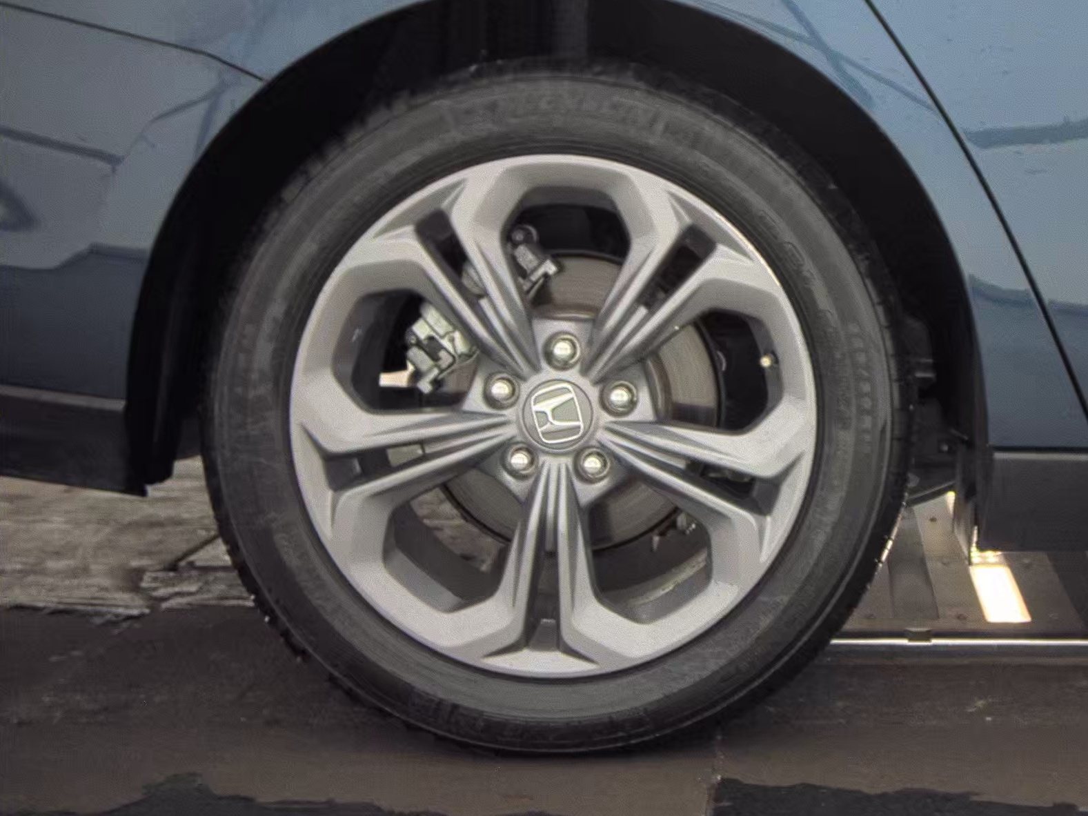 2024 Honda Accord EX FWD