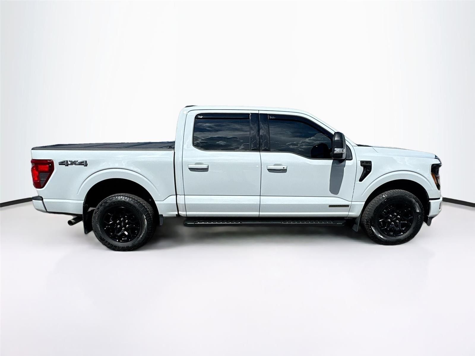 2024 Ford F-150 Hybrid XLT AWD