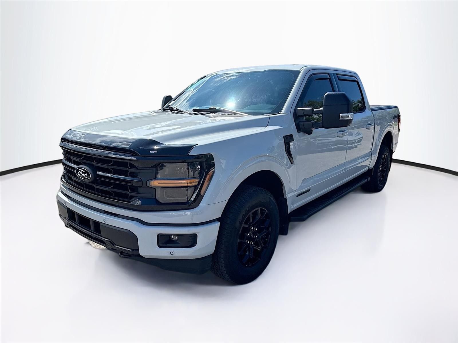2024 Ford F-150 Hybrid XLT AWD