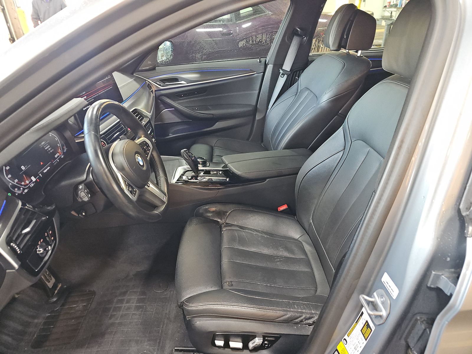 2023 BMW 5 Series M550i xDrive AWD