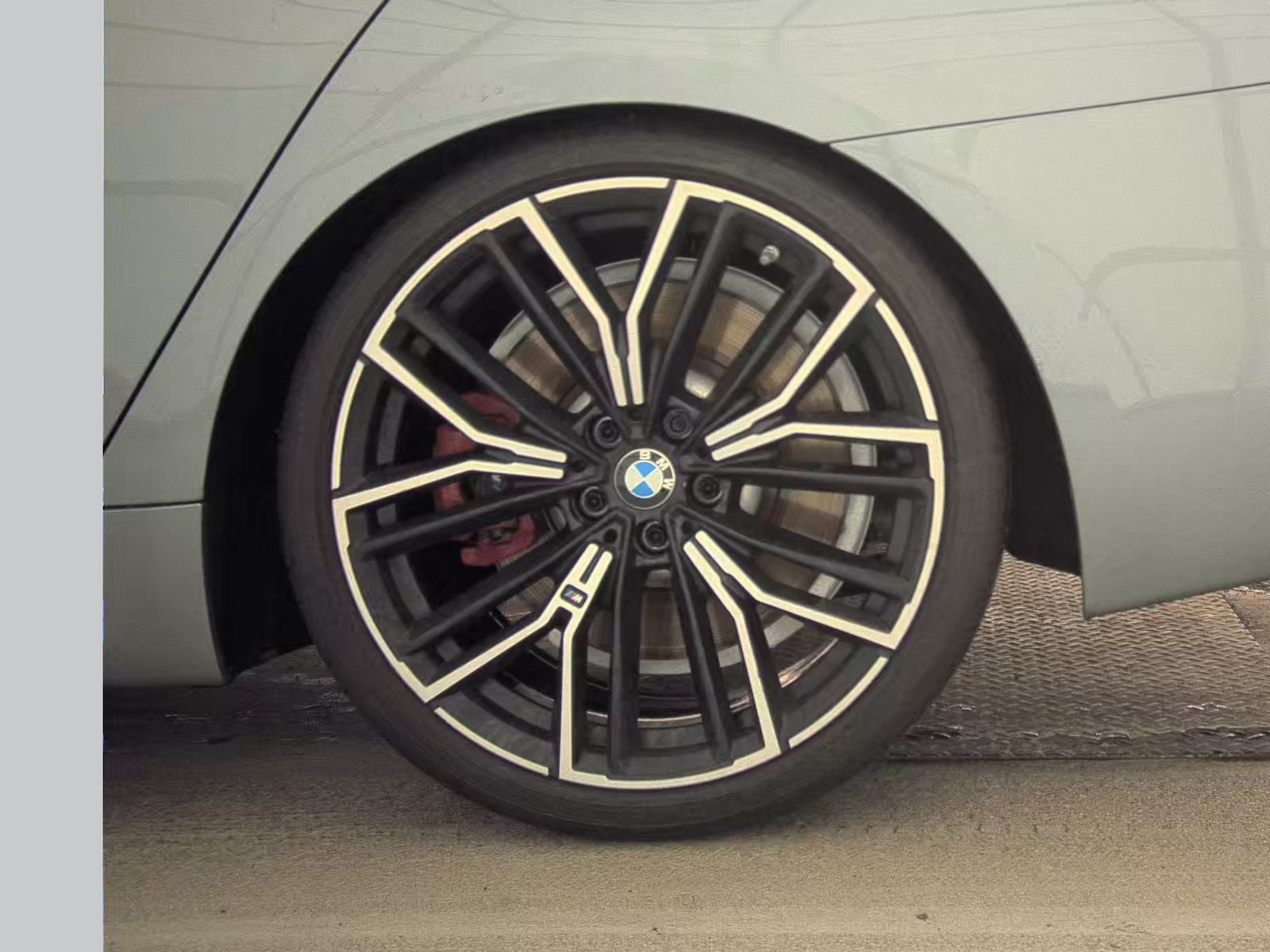 2023 BMW 5 Series M550i xDrive AWD