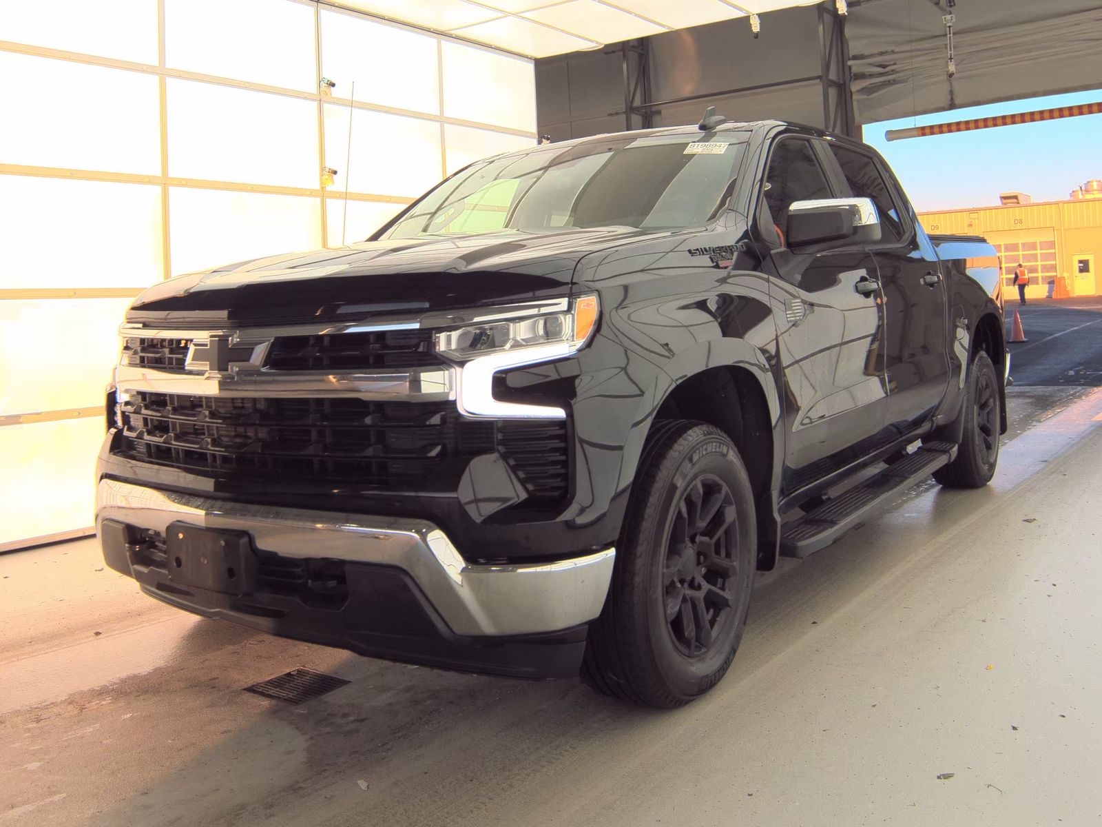 2023 Chevrolet Silverado 1500 LT AWD