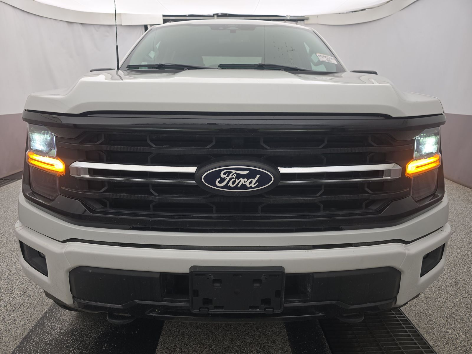 2024 Ford F-150 XLT AWD