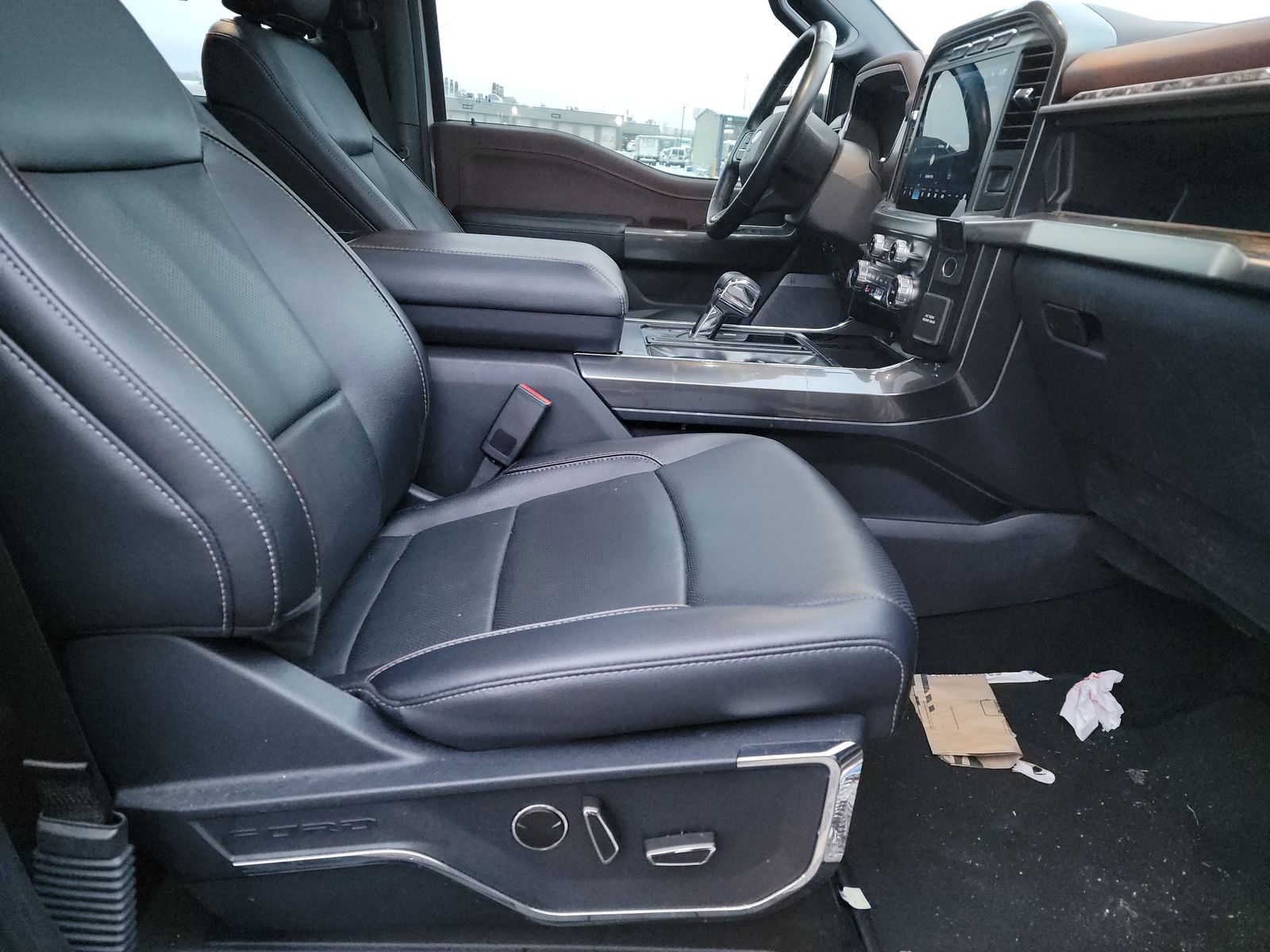 2023 Ford F-150 Lariat AWD