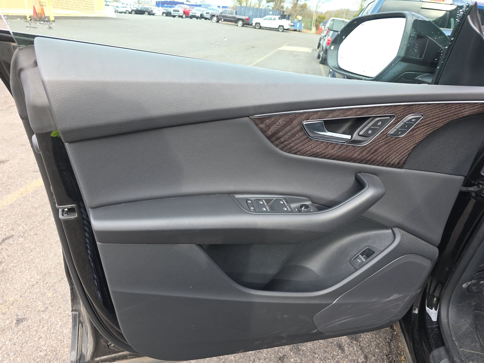 2022 Audi Q8 Premium AWD