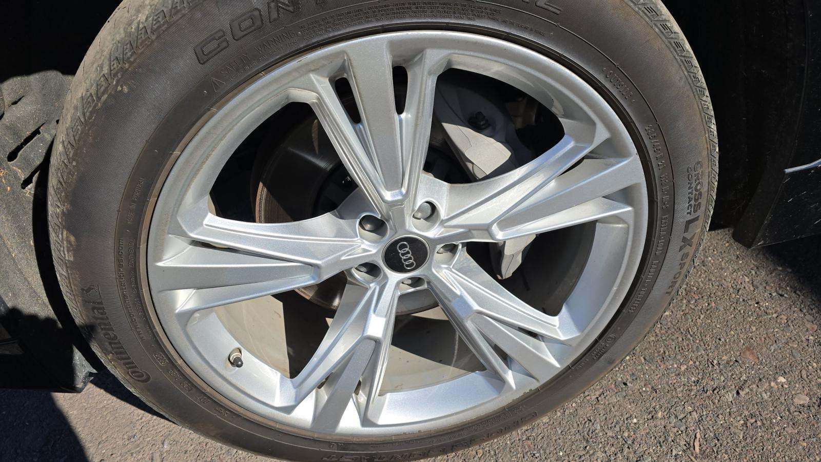 2022 Audi Q8 Premium AWD