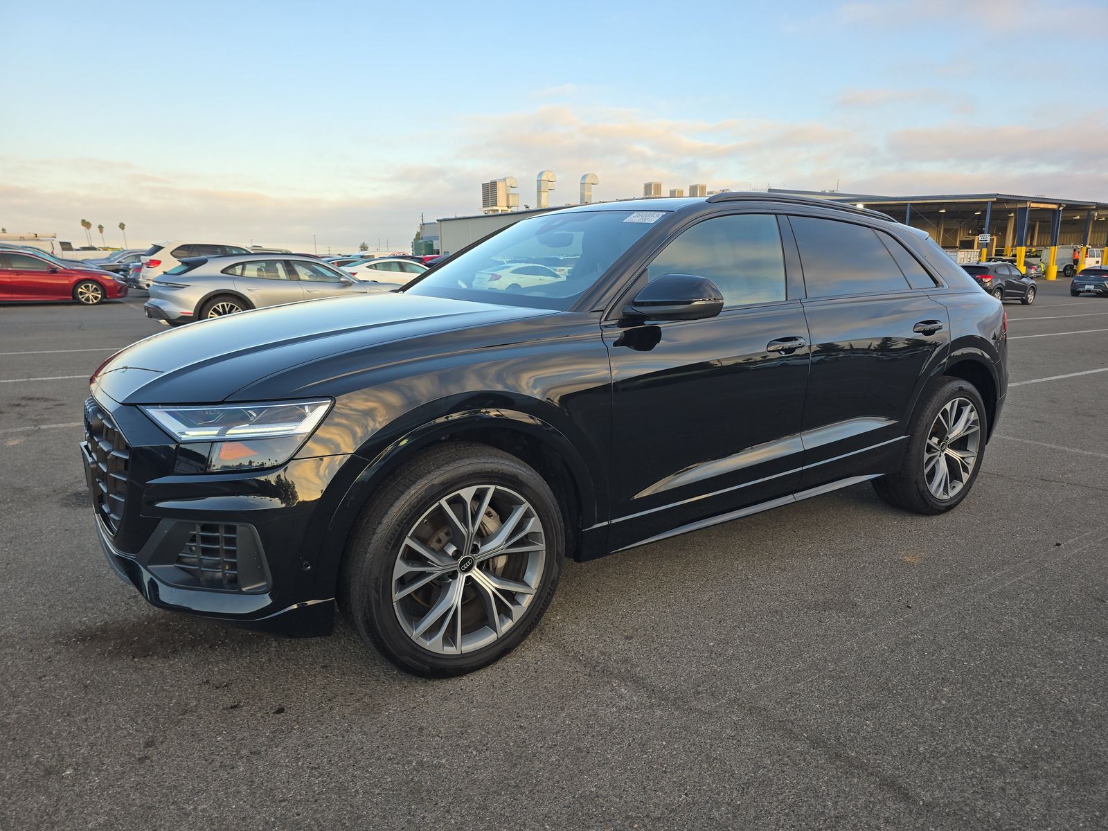 2022 Audi Q8 Premium AWD
