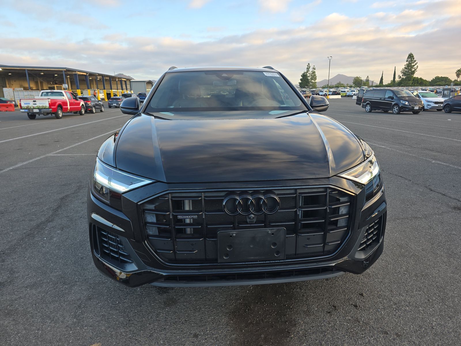 2022 Audi Q8 Premium AWD