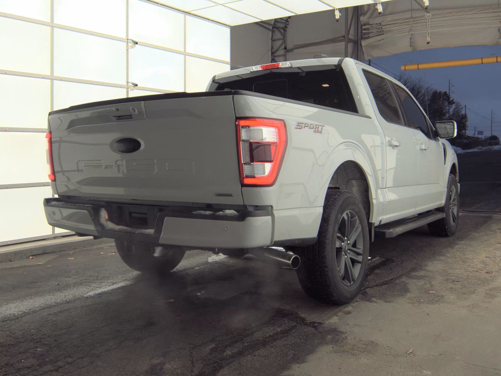 2023 Ford F-150 Lariat AWD