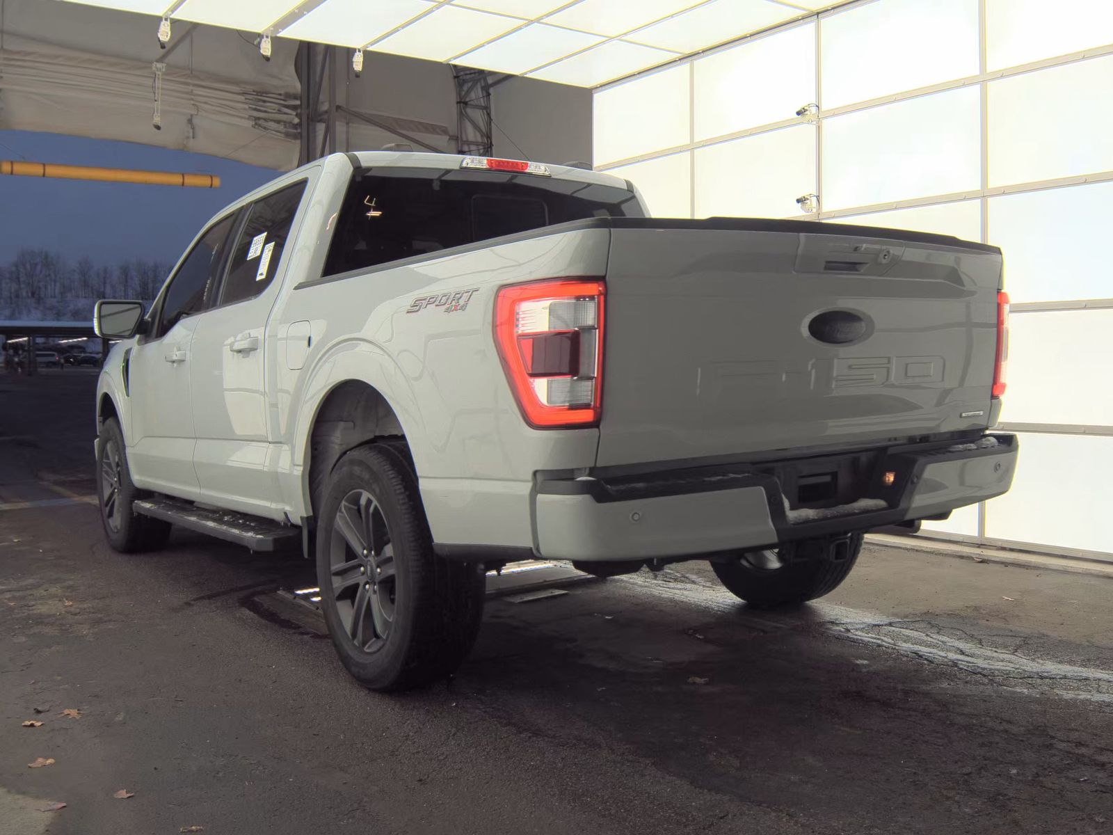 2023 Ford F-150 Lariat AWD