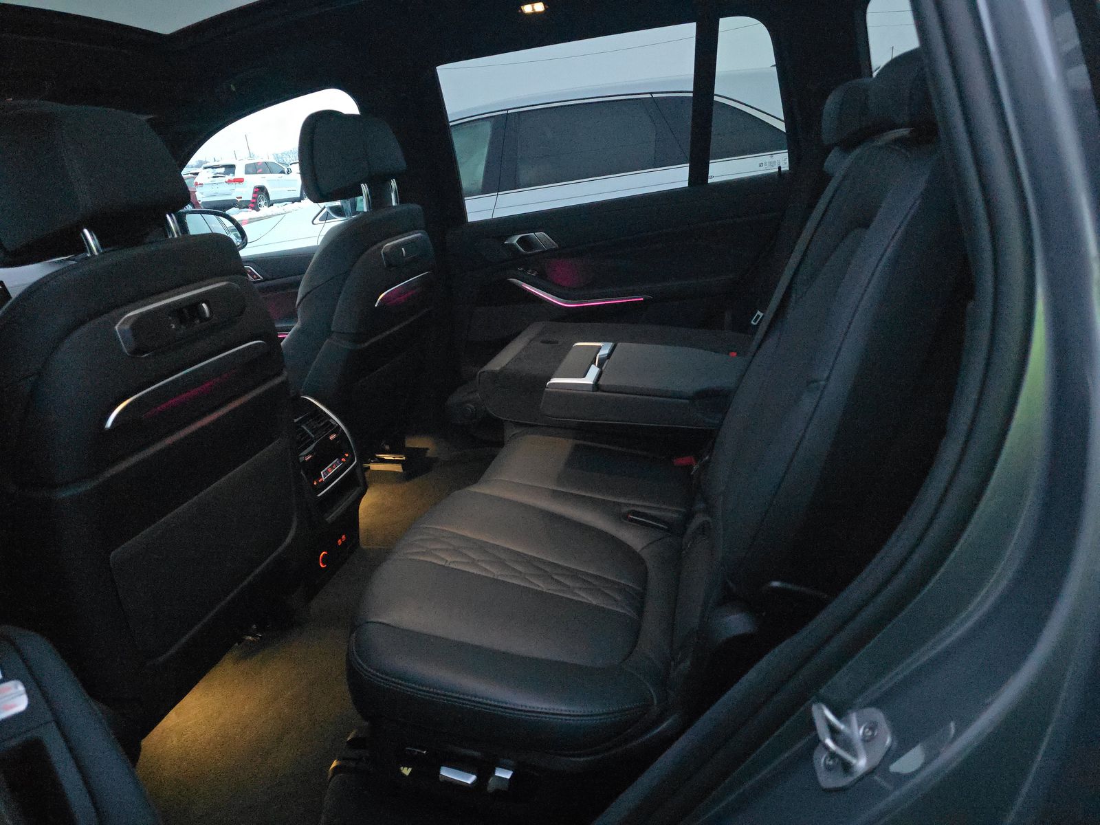 2024 BMW X7 M60i AWD