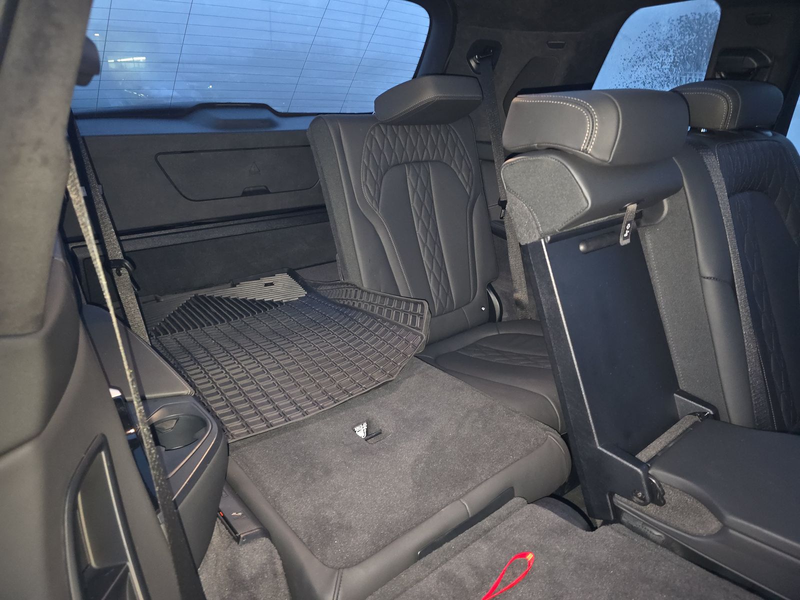 2024 BMW X7 M60i AWD