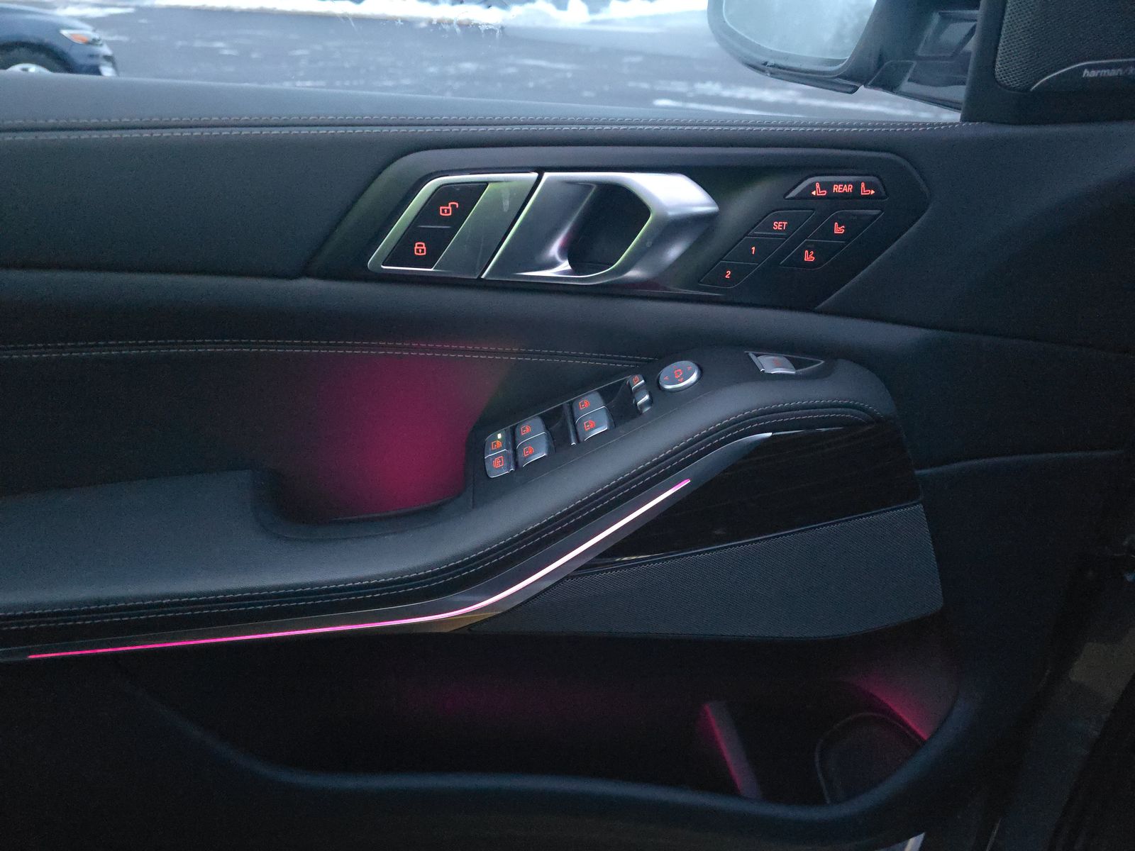 2024 BMW X7 M60i AWD